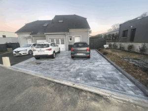 Réfection Cour Avant Tomblaine – Terrassement Pavé Nuagé Palissades