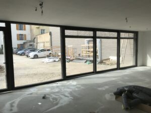 Menuiseries BBC Saint-Max – Baie 6m Galandage BSO Anthracite